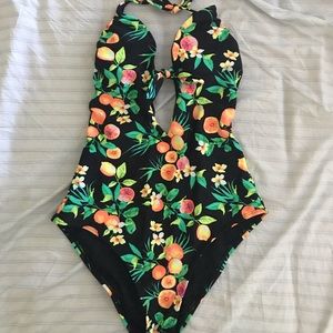 SALE ✨ Tropical fruit one-piece swimsuit